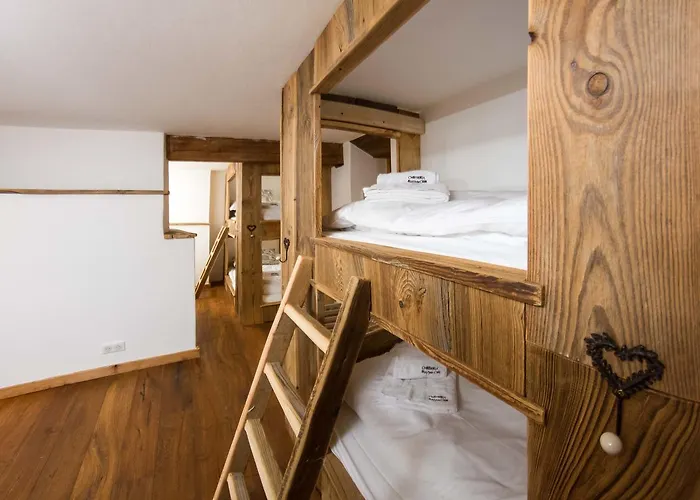 Des Souchettes - Year Chalet *